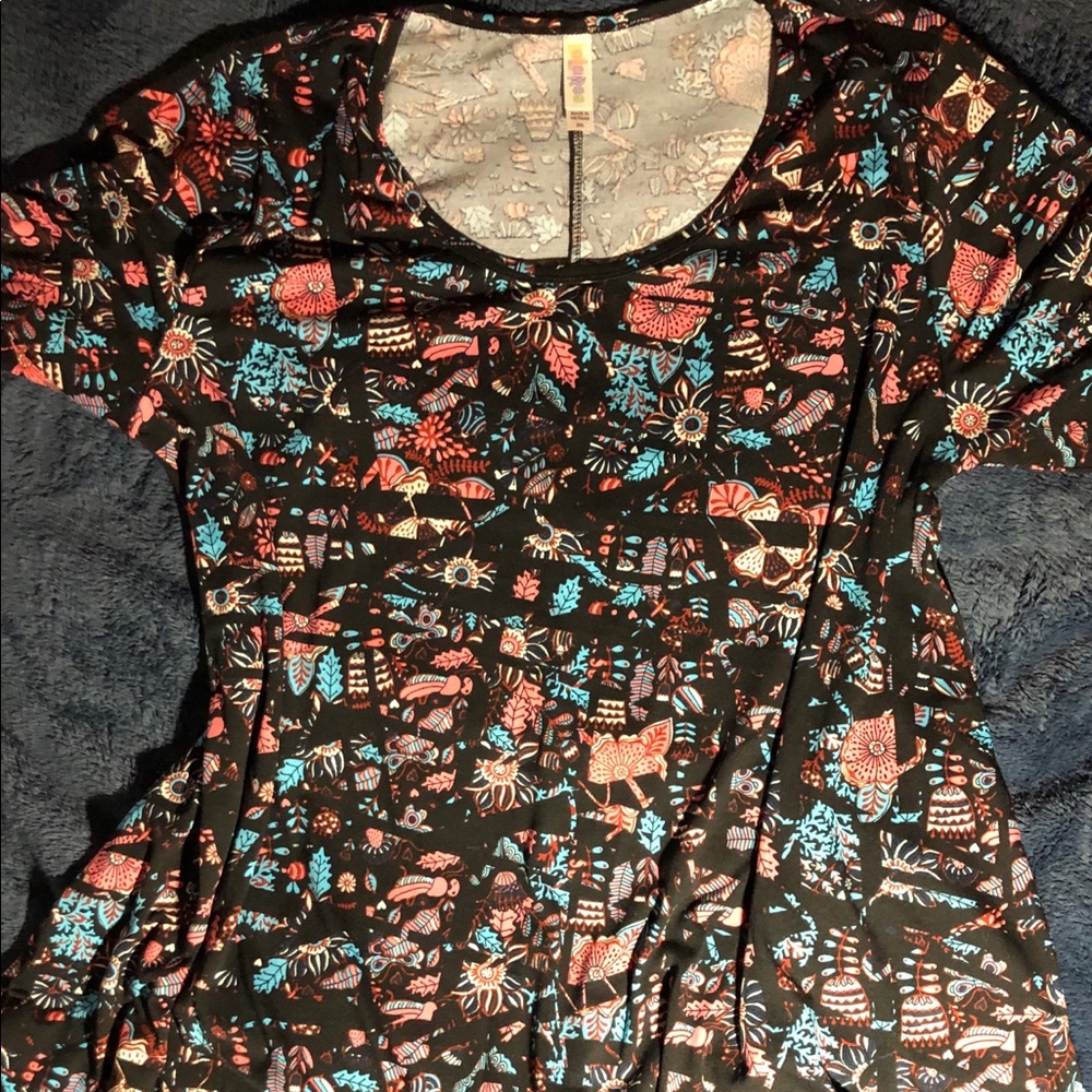LuLaRoe Perfect T EUC